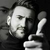   Zaur