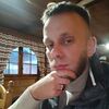  ,  Aleksey, 32
