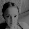  ,  Alina, 34