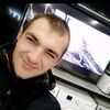  ,  Viktor, 34