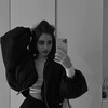 ,  Daniela, 25