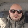  ,  Artur, 40