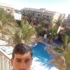  ,  Narek, 32