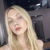  Rotherhithe,  Alena, 22