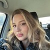  ,  Vika, 24